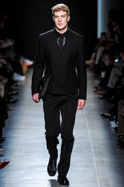 Look 2